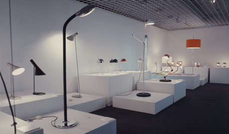 第156回デザインギャラリー1953「スタンド・ランプ」