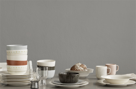 第688回デザインギャラリー1953企画展<br />「Sarjaton イッタラのあたらしき伝統 - フィンランドの食卓風景が変わる、その片鱗が見えてきた」