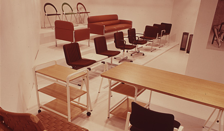 第203回デザインギャラリー1953「デザイナーと企業シリーズ3 川上元美+アルフレックス・ホウトク」