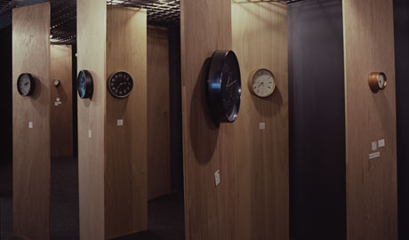 第210回デザインギャラリー1953「壁時計 --渡辺 力＋Qデザイナーズ--」