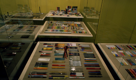 第292回デザインギャラリー1953「ボールペン・300本」