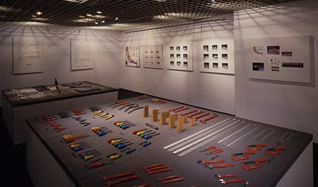 第342回デザインギャラリー1953「モノプロDIY レディスツールのデザイン」