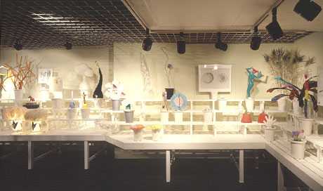 第403回デザインギャラリー1953「花咲自由・45人の造形家による花鉢展」