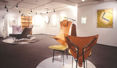 第428回デザインギャラリー1953「パオロ デカネッロ 差異とエロス」