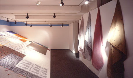 第453回デザインギャラリー1953「KinnasanD スカンジナビアのテキスタイル［シナサンド］」