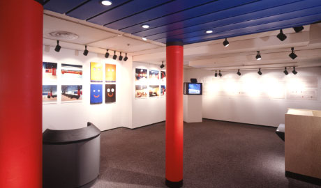 第462回デザインギャラリー1953「公共空間 --デザインとアート-- 新千歳空港駅」