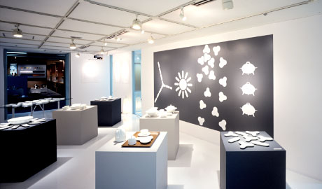 第592回デザインギャラリー1953「17世紀から蘇る磁器」