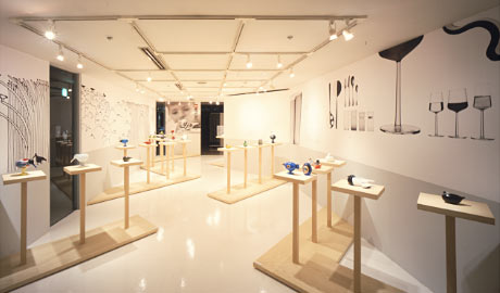 第616回デザインギャラリー1953「オイバ・トイッカ バードコレクション展」