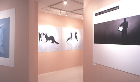 第633回デザインギャラリー1953「演劇のポスター展」（Part1:福島治×「劇団山の手事情社」 Part2:K2／長友啓典＋黒田征太郎×「椿組・はみだし劇場」）