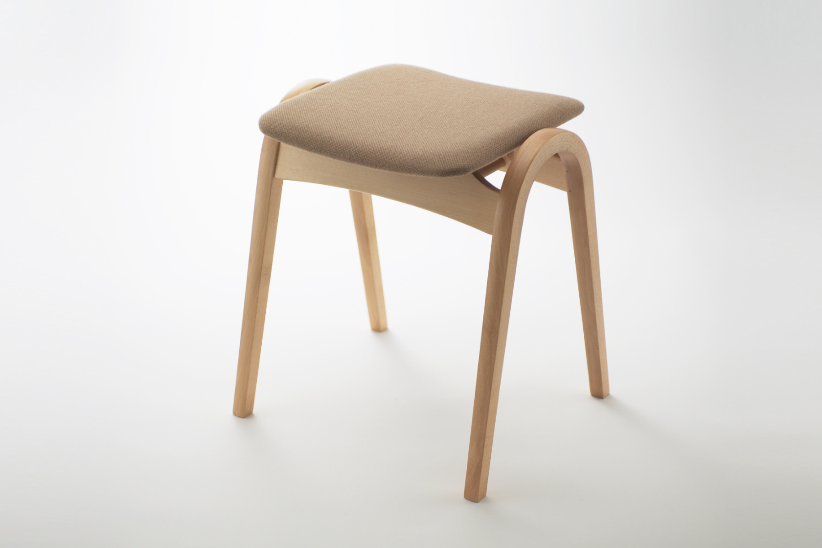 スタッキングチェア